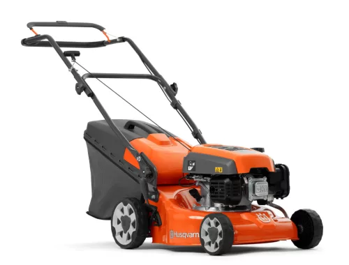 Husqvarna LC 140P fűnyíró