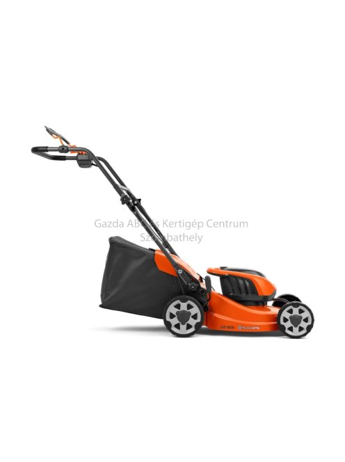 Husqvarna LC137i akkumulátoros fűnyíró + 2db BLi20 akkumulátor + 40-C80 töltő
