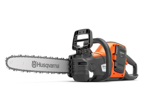Husqvarna 230i akkumulátoros láncfűrész + 40B-140 Akkumulátor + 40-C80 Töltő